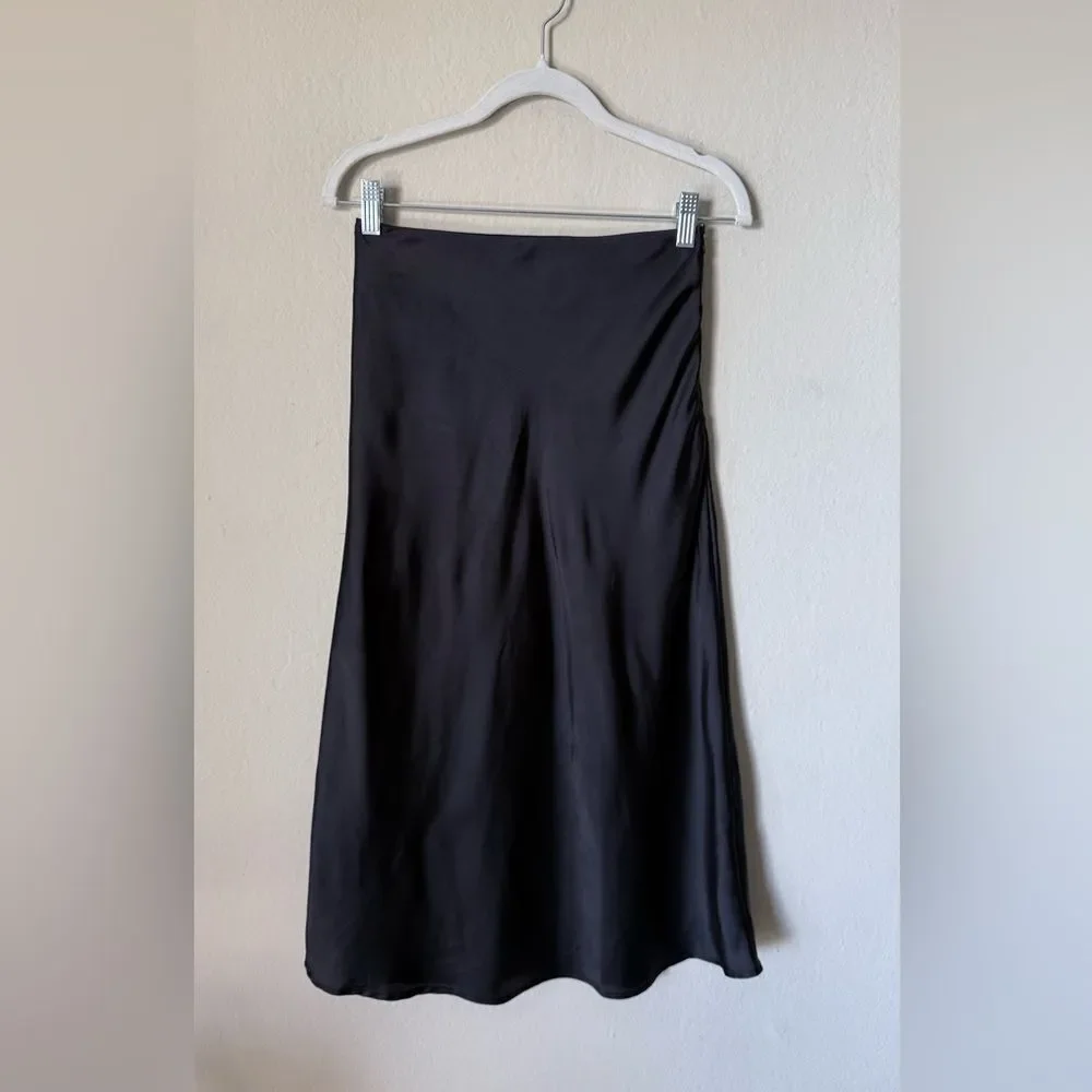 Shein Solid Midi Black Skirt Size XS